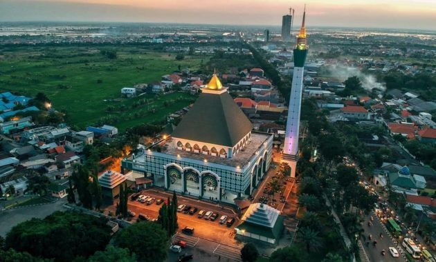 Keunikan Masjid Agung Gresik 2