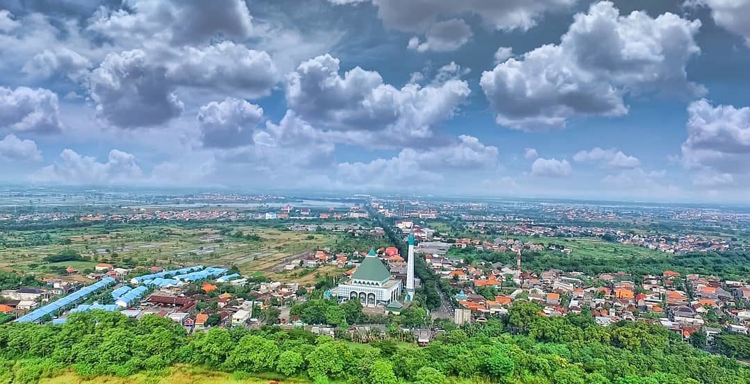 Keunikan Masjid Agung Gresik 9
