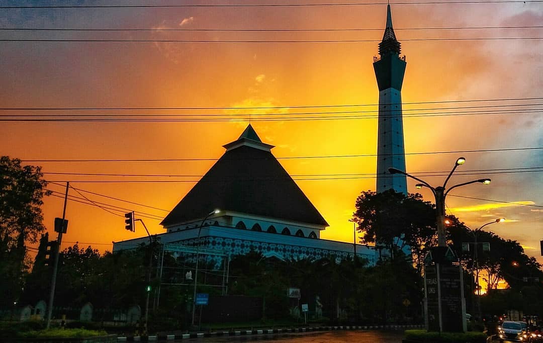 Keunikan Masjid Agung Gresik 4
