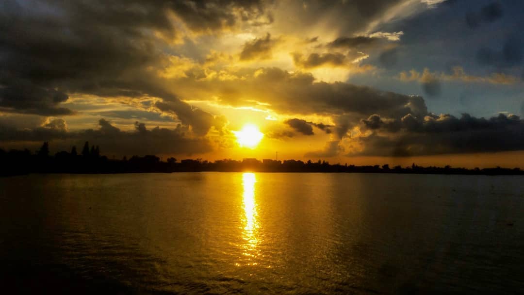 Akses Jalan Menuju Lokasi Pantai Delegan Pasir Putih Gresik dan Berapa Harga Tiket Masuknya 9