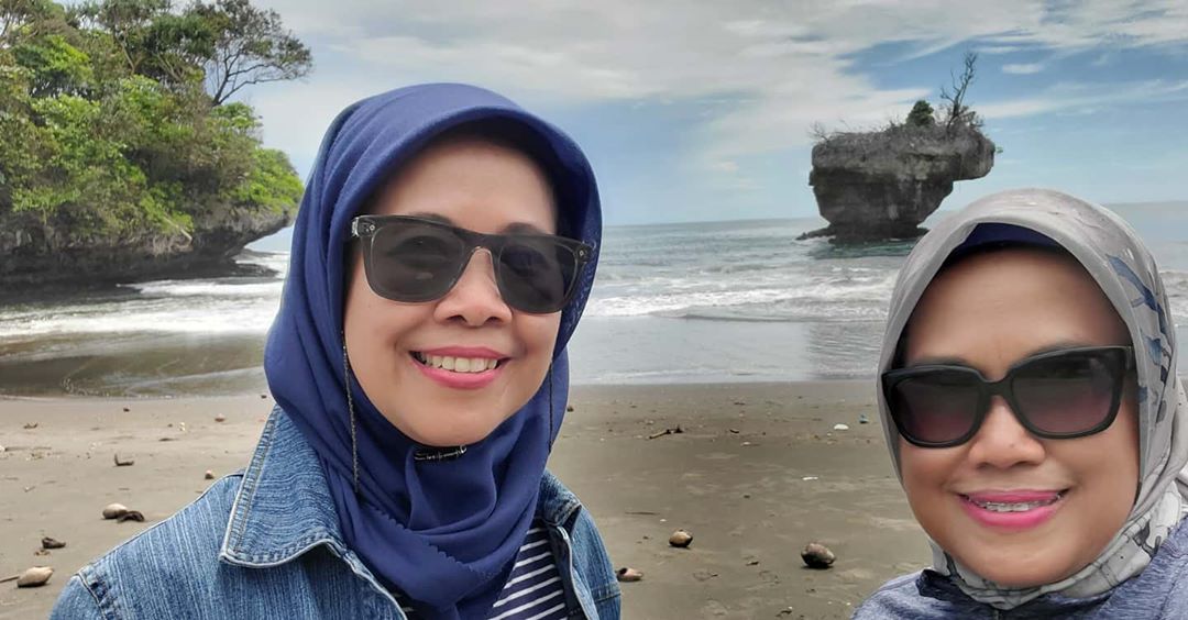 Beberapa Potret Indahnya Pemandangan Pantai Madasari Pangandaran dan Apakah Bisa Berenang Atau Camping? 9