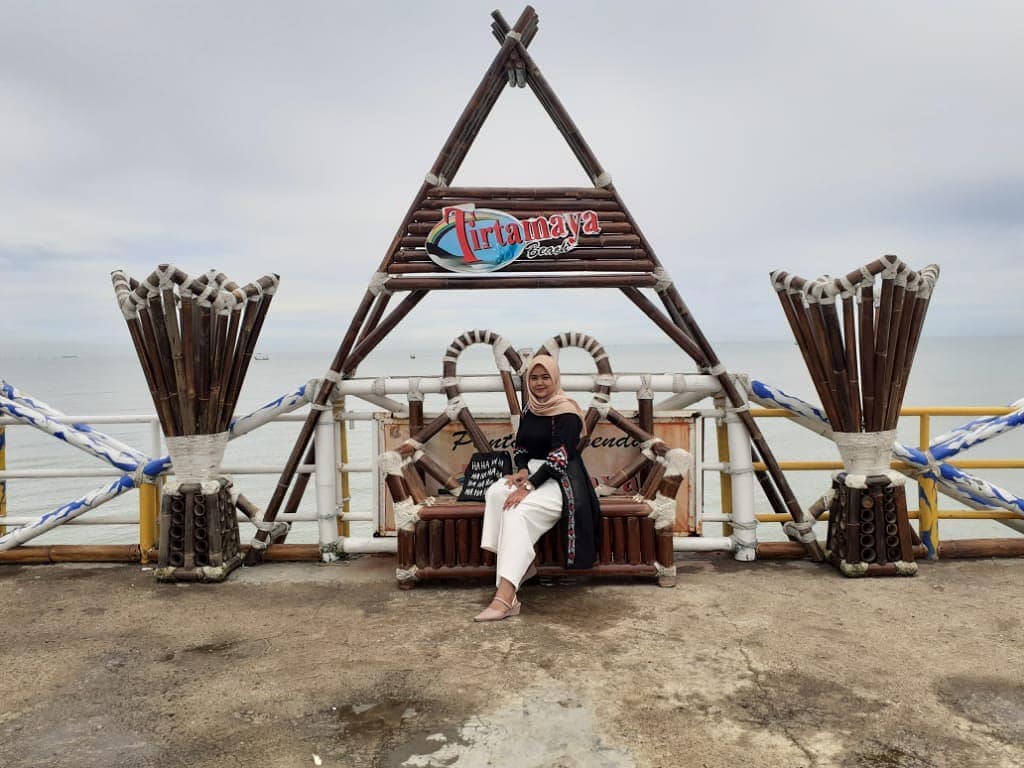 Pantai Tirtamaya, Salah Satu Wisata Favorit 2 Pantai Tirtamaya, Salah Satu Wisata Favorit 2