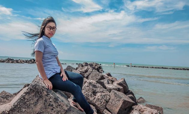 Pantai Tirtamaya, Salah Satu Wisata Favorit 3