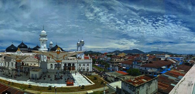 10 Gambar Masjid Raya Baiturrahman Aceh, Lokasi Alamat, Arsitektur Pembangunan + Keunikan Bangunan 8