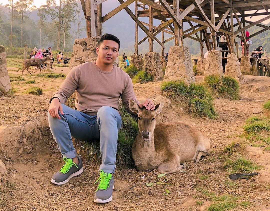 Penangkaran Rusa Gresik 1 Penangkaran Rusa Gresik 1