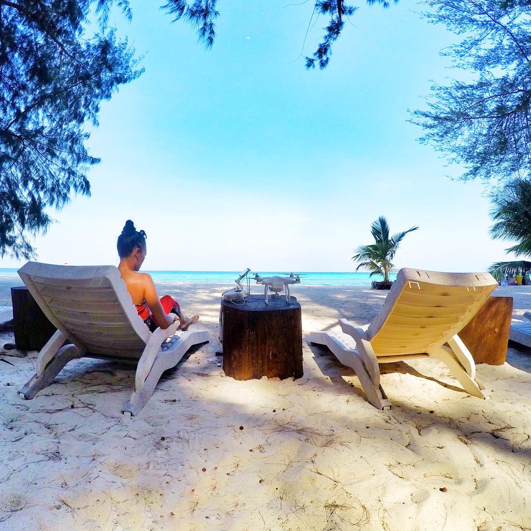 Selain Losari, Ini Daftar Pantai di Makassar Yang Akan Bikin Kamu Pengen Balik Lagi 13