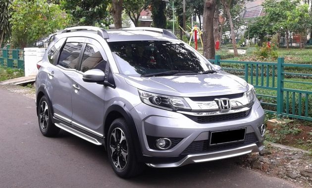 10 Rental Mobil Gresik Dengan Harga Murah, Mana Yang Lepas Kunci dan Bisa Sewa 24 Jam? 27