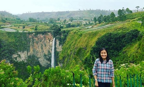 Cantiknya Air Terjun Sipiso Piso Sumatera Utara, Keajaiban Alam Yang Menakjubkan 9