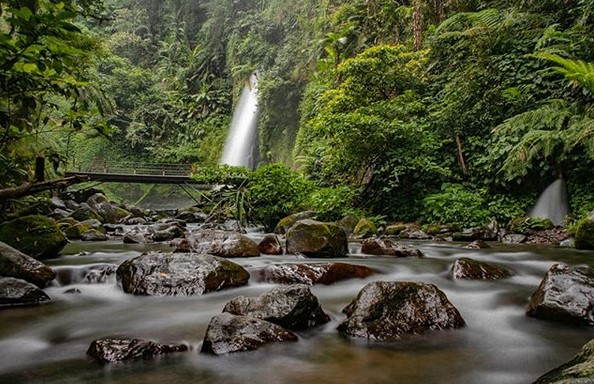 10 Gambar Curug Sawer, Harga Tiket Masuk, Rute Jalan Menuju Losaki Wisata + Jam Buka 2 10 Gambar Curug Sawer, Harga Tiket Masuk, Rute Jalan Menuju Losaki Wisata + Jam Buka 2