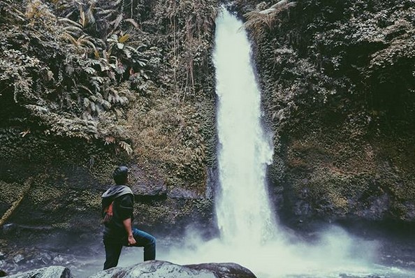 10 Gambar Curug Sawer, Harga Tiket Masuk, Rute Jalan Menuju Losaki Wisata + Jam Buka 5 10 Gambar Curug Sawer, Harga Tiket Masuk, Rute Jalan Menuju Losaki Wisata + Jam Buka 5