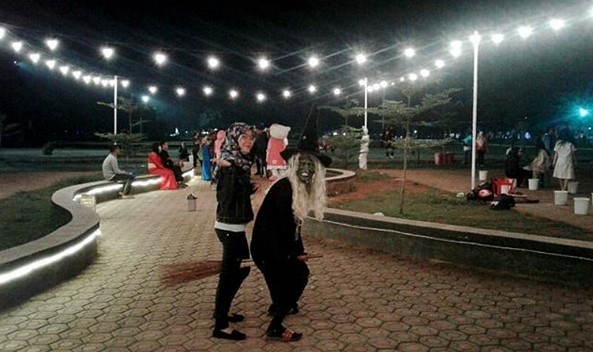 10 Gambar Alun Alun Subang, Lokasi Alamat, Jalan Menuju ke Sana + Keidahan di Malam Hari? 8 10 Gambar Alun Alun Subang, Lokasi Alamat, Jalan Menuju ke Sana + Keidahan di Malam Hari? 8