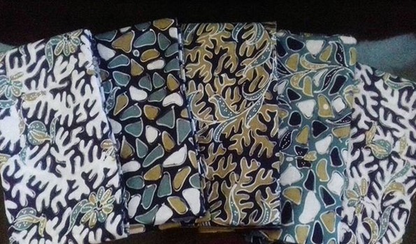 10 Gambar Sentra Batik Madura, Lokasi Alamat, Pengrajin Tulis + Nomer Telepon 5 10 Gambar Sentra Batik Madura, Lokasi Alamat, Pengrajin Tulis + Nomer Telepon 5