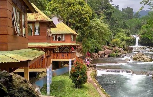 10 Gambar Curug Bayan Purwokerto, Harga Tiket Masuk, Sejarah Asal Usul, Lokasi Alamat, Villa di Sekitar + Rute Jalan Menuju Wisata 7