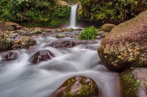 10 Gambar Curug Bayan Purwokerto, Harga Tiket Masuk, Sejarah Asal Usul, Lokasi Alamat, Villa di Sekitar + Rute Jalan Menuju Wisata 8