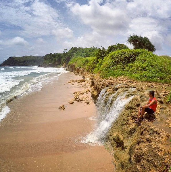 Bagaimana Akses Jalan Menuju Pantai Pacar Tulungagung dan Berapa Harga Tiket Masuknya 1