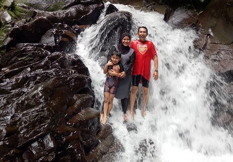 10 Gambar Curug Capolaga Subang, Harga Tiket Masuk, Rute Menuju Wisata, Jam Buka, Nomer Telepon + Lokasi Alamat 4