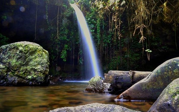 10 Gambar Curug Capolaga Subang, Harga Tiket Masuk, Rute Menuju Wisata, Jam Buka, Nomer Telepon + Lokasi Alamat 1
