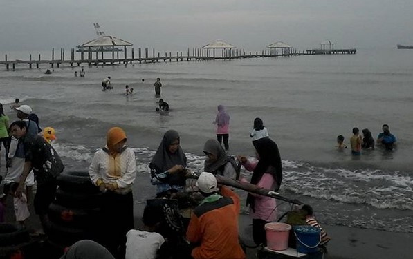 10 Gambar Pantai Alam Indah Tegal, Harga Tiket Masuk, Jalur Menuju Ke Lokasi + Jam Buka Tutup 9