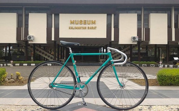 10 Gambar Museum Kalimantan Barat, Letak Lokasi, Jam Buka + Koleksi 4