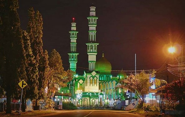 10 Gambar Masjid Raya Singkawang Pontianak, Lokasi Alamat + Keunikan Bangunan 3 10 Gambar Masjid Raya Singkawang Pontianak, Lokasi Alamat + Keunikan Bangunan 3