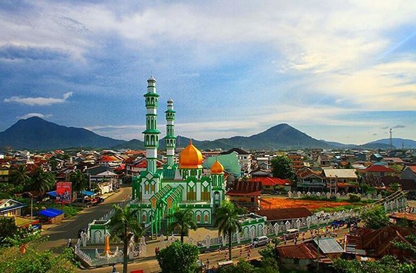 10 Gambar Masjid Raya Singkawang Pontianak, Lokasi Alamat + Keunikan Bangunan 8 10 Gambar Masjid Raya Singkawang Pontianak, Lokasi Alamat + Keunikan Bangunan 8