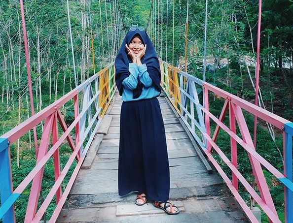 10 Gambar Jembatan Gantung Danawarih Tegal, Lokasi Alamat + Keindahan Sepanjang Perjalanan? 4