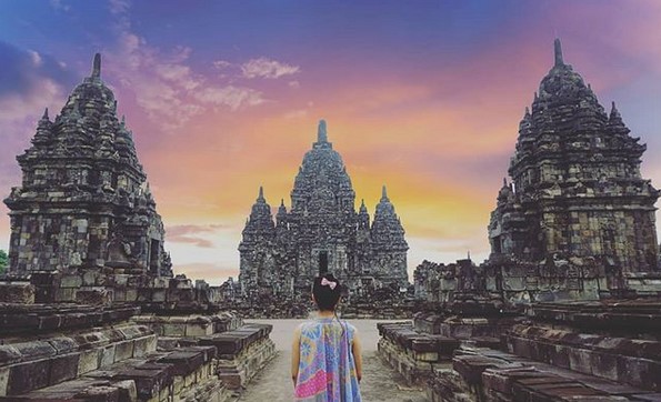10 Foto Candi Sewu Klaten, Harga Tiket Masuk, Sejarah Legenda, Lokasi Alamat, Nomer Telepon + Arsitektur Pembangunan 9