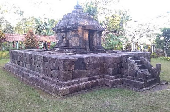 10 Gambar Candi Klero Salatiga, Lokasi Alamat, Harga Peninggalan Hotel + Jam Buka 7
