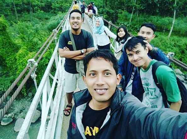 10 Gambar Jembatan Gantung Danawarih Tegal, Lokasi Alamat + Keindahan Sepanjang Perjalanan? 10