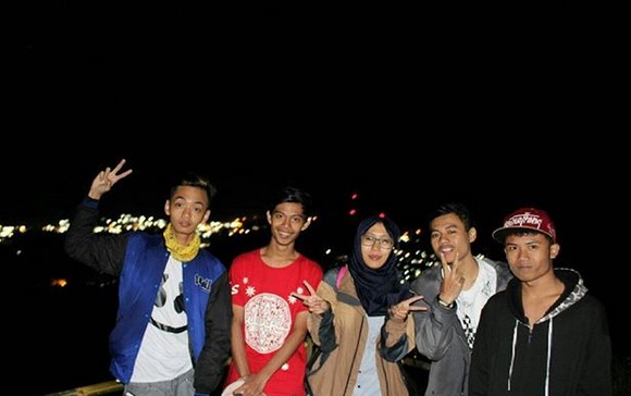 10 Gambar Bukit Bintang Guci Tegal, Lokasi Alamat, Jam Buka Tutup + Keindahan di Sekitar 2 10 Gambar Bukit Bintang Guci Tegal, Lokasi Alamat, Jam Buka Tutup + Keindahan di Sekitar 2