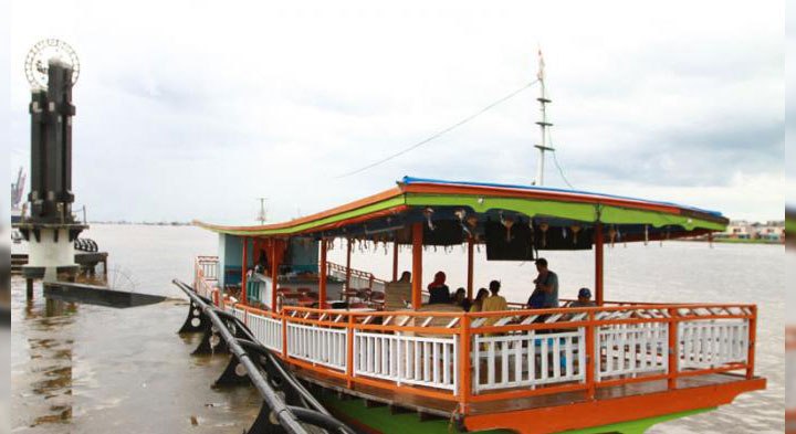 10 Gambar Alun Alun Kapuas Pontianak, Lokasi Alamat + Jam Buka Tutup 9 10 Gambar Alun Alun Kapuas Pontianak, Lokasi Alamat + Jam Buka Tutup 9