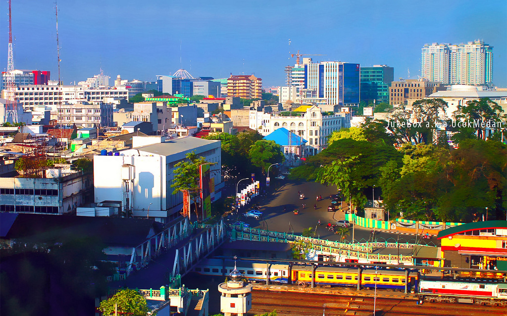 Lebaran Seru di Medan, Open House Ala Kesultanan Deli Hingga Makanan Khasnya 1 Lebaran Seru di Medan, Open House Ala Kesultanan Deli Hingga Makanan Khasnya 1