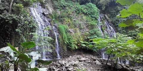Uniknya Air Terjun Pengantin di Ngawi 2 Uniknya Air Terjun Pengantin di Ngawi 2