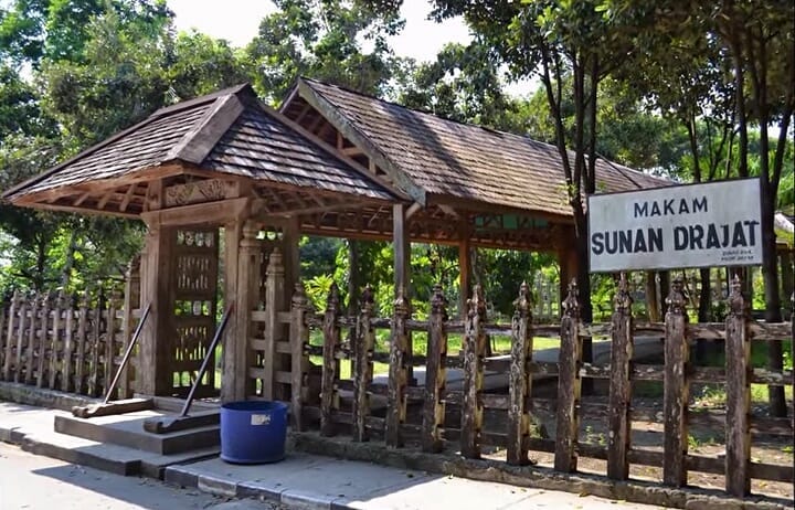 Inilah Kondisi Terbaru Makam Sunan Drajat 1