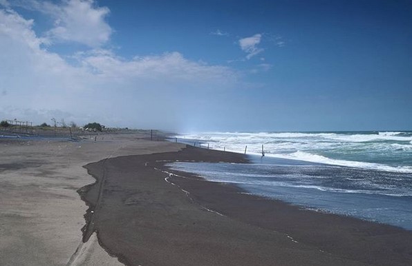 Keindahan Lokasi Wisata Pantai Jetis di Purworejo dan Berapa Harga Tiket Masuknya? 8 Keindahan Lokasi Wisata Pantai Jetis di Purworejo dan Berapa Harga Tiket Masuknya? 8