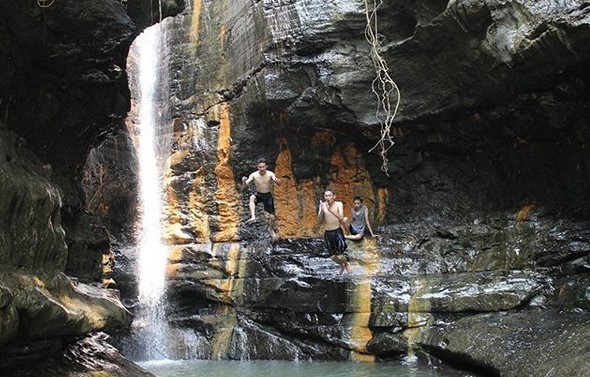 10 Gambar Curug Sempong Majalengka, Rute Menuju Wisata, Lokasi Alamat, Jam Buka Tutup + Nomer Telepon 5