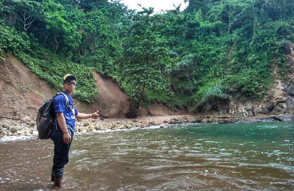 Keramat Tetapi Indah! Pantai Karang Pandan Cilacap, Surga Kecil di Pulau Kematian 6