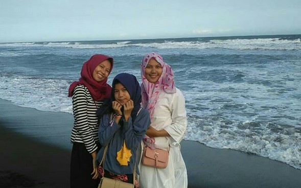 Keindahan Lokasi Wisata Pantai Jetis di Purworejo dan Berapa Harga Tiket Masuknya? 1 Keindahan Lokasi Wisata Pantai Jetis di Purworejo dan Berapa Harga Tiket Masuknya? 1