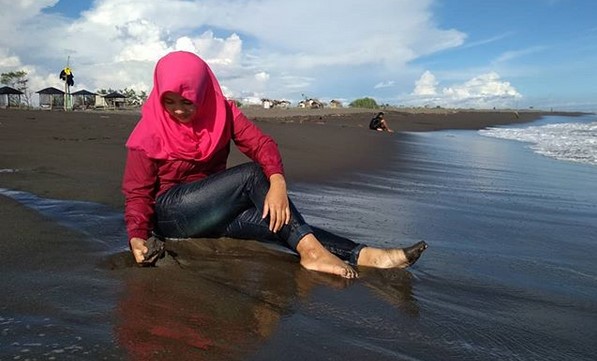 Keindahan Lokasi Wisata Pantai Jetis di Purworejo dan Berapa Harga Tiket Masuknya? 6 Keindahan Lokasi Wisata Pantai Jetis di Purworejo dan Berapa Harga Tiket Masuknya? 6