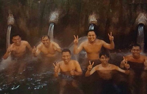 Pemandian Air Panas Guci: Selain untuk Relaksasi, Katanya Tempat Wisata Ini Dapat Menyembuhkan Penyakit Lho! 5