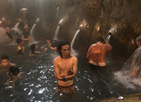 Pemandian Air Panas Guci: Selain untuk Relaksasi, Katanya Tempat Wisata Ini Dapat Menyembuhkan Penyakit Lho! 6