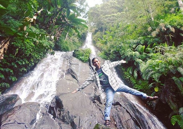 Pesona Keindahan Air Terjun Girimanik Wonogiri 5