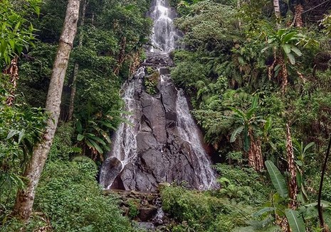 Pesona Keindahan Air Terjun Girimanik Wonogiri 8