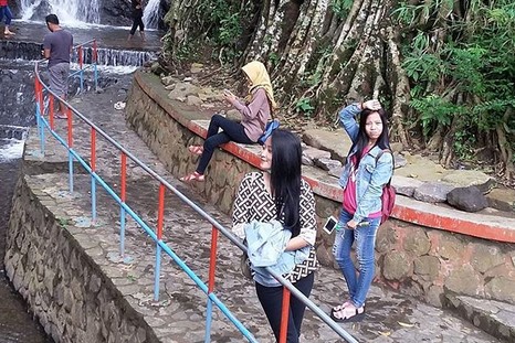 Kisah Mistis di Air Terjun Roro Kuning Nganjuk 9