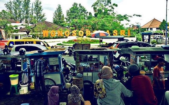 Alun-Alun Wonosobo Yang Asyik Dikunjungi 4