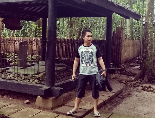 Astana Gede Kawali, Ada Apa Saja Disini? 2