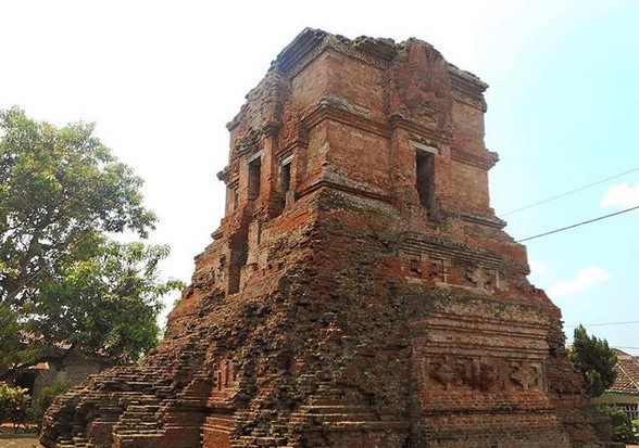 Yuk Berkunjung ke Makam Raja Tersohor Majapahit di Candi Ngetos Kabupaten Nganjuk 9
