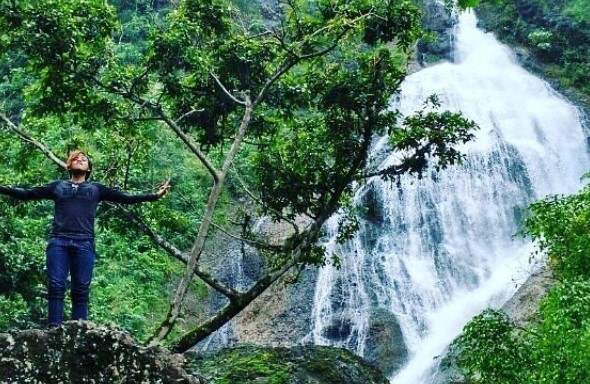 Curug Winong Wonosobo, Air Terjun Tersembunyi yang Menghadirkan Nuansa Hutan dan Pegunungan 4