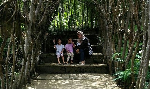 Semuanya Bisa di Imah Seniman Resort 7