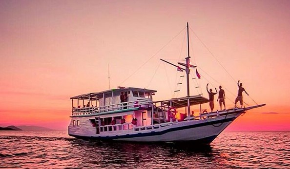 10 Tips Liburan Seru ke Labuan Bajo Ala Backpacker, Kamu Pasti Puas! 3 10 Tips Liburan Seru ke Labuan Bajo Ala Backpacker, Kamu Pasti Puas! 3